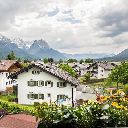 Alpblick Apartment Zugspitze Garmisch-Partenkirchen Exterior foto