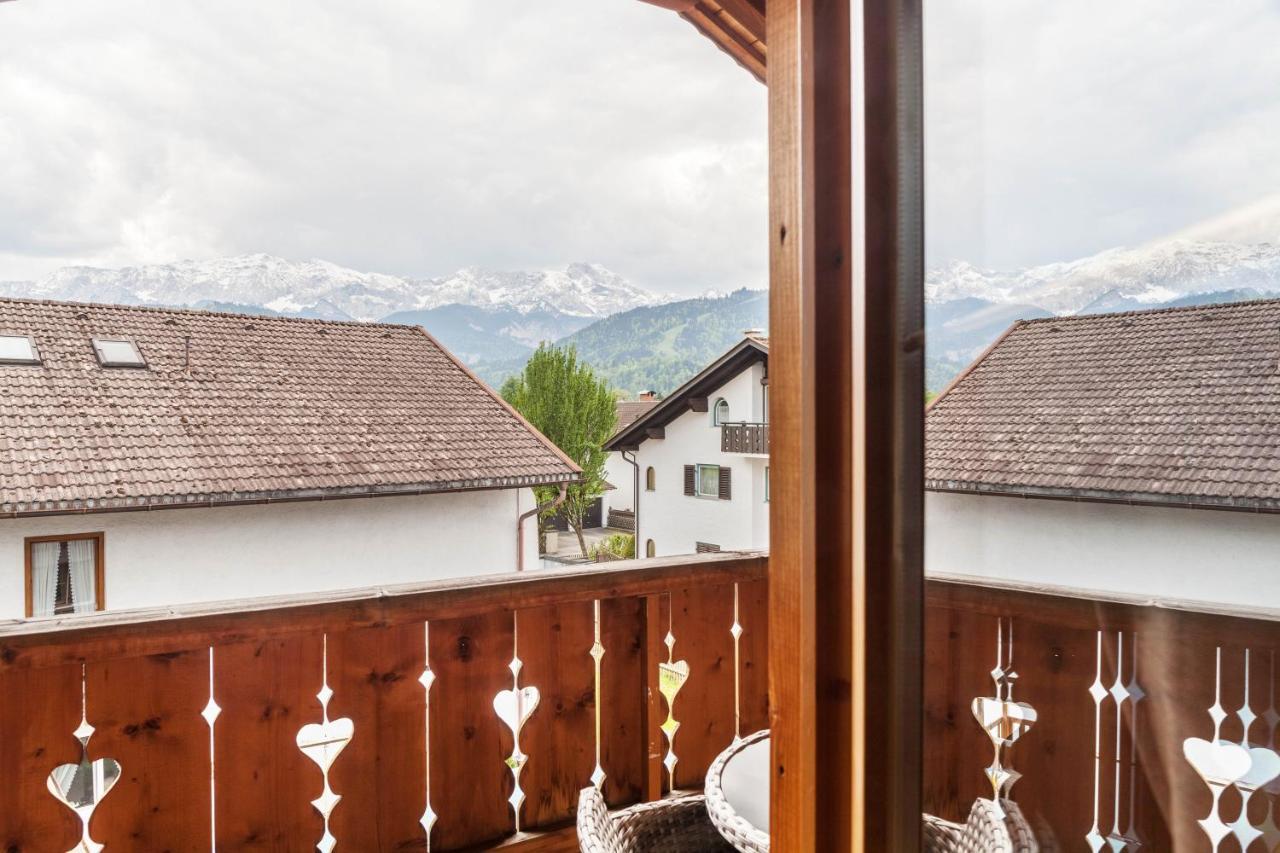 Alpblick Apartment Zugspitze Garmisch-Partenkirchen Exterior foto