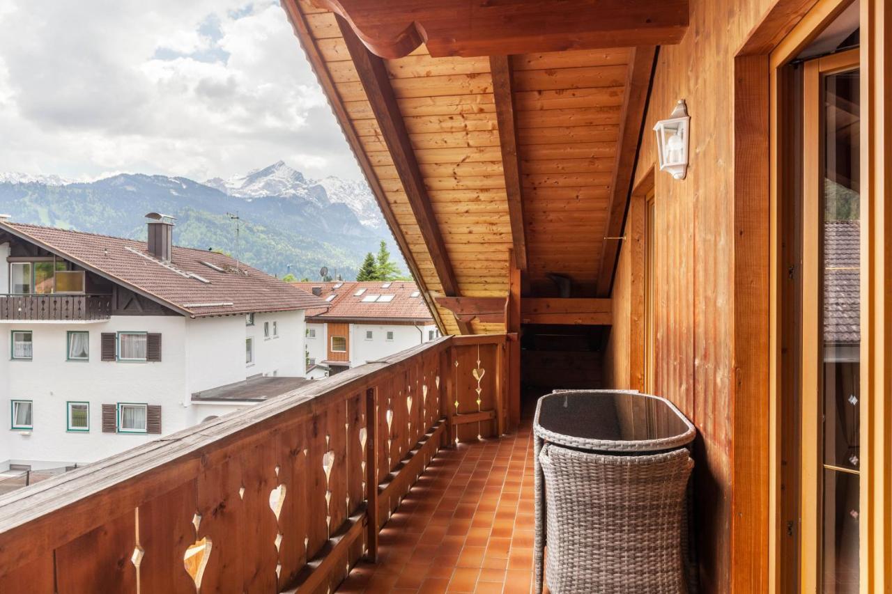 Alpblick Apartment Zugspitze Garmisch-Partenkirchen Exterior foto